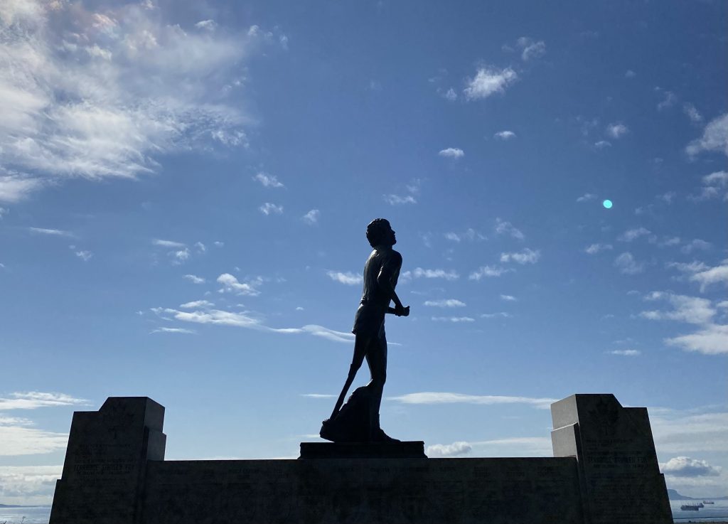 terry-fox-memorial-thunder-bay