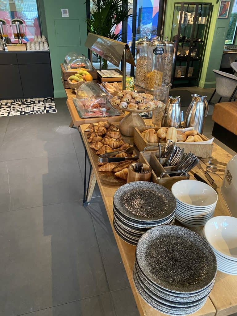 the-hendrick-dublin-breakfast