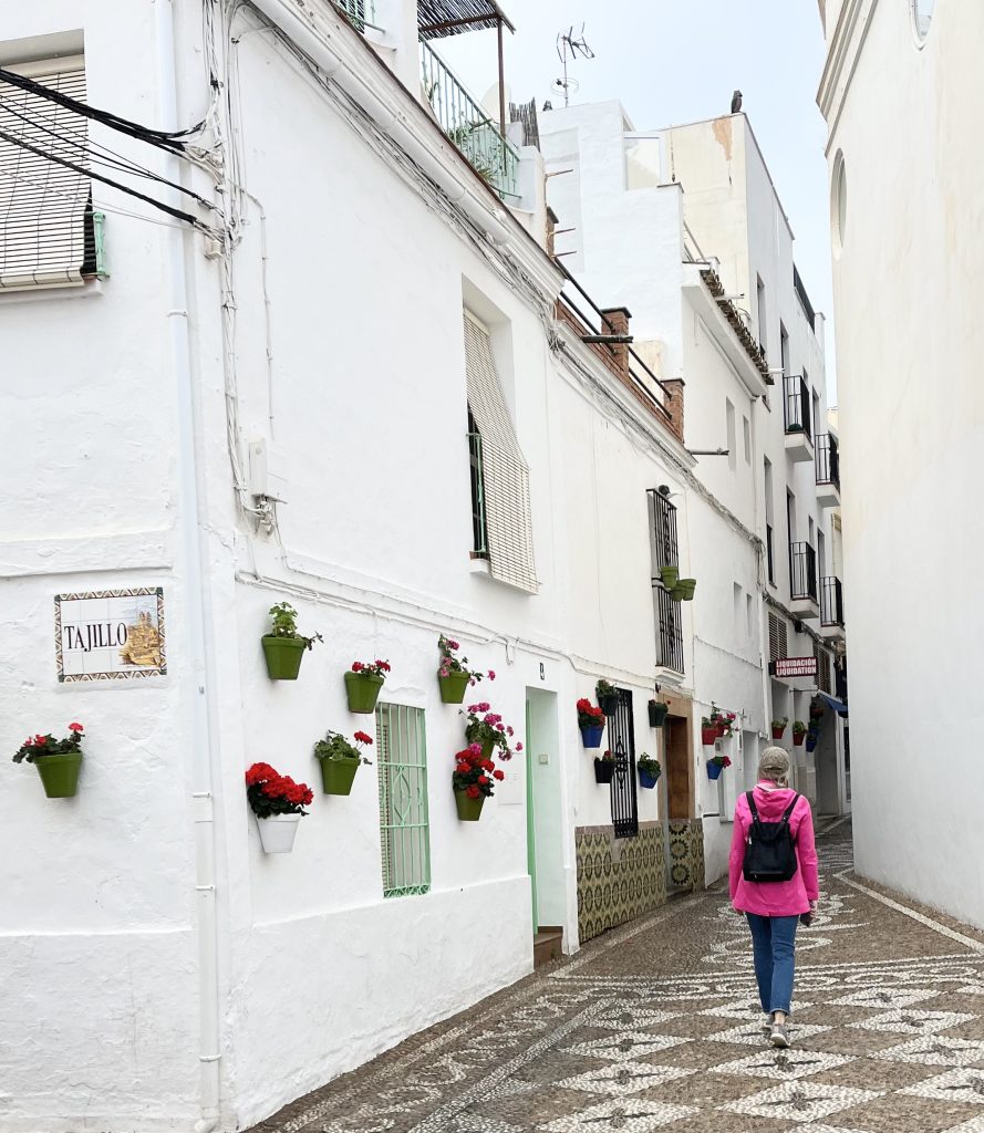 wandering-streets-of-nerja-spain