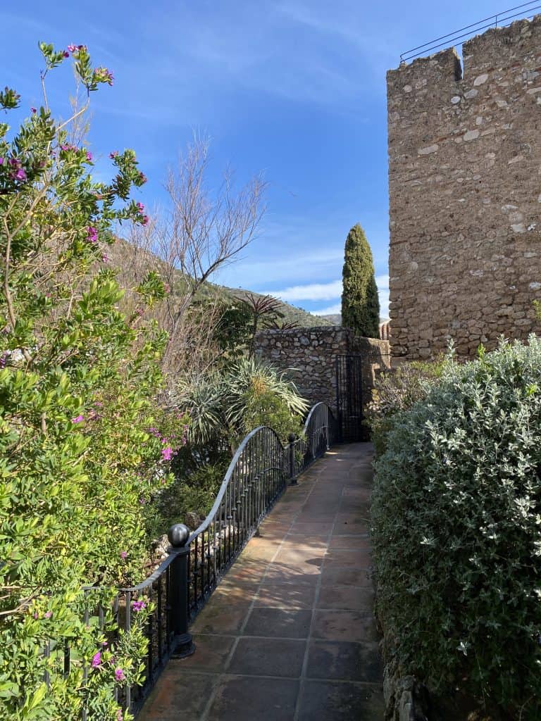fortress-walls-mijas-pueblo